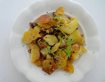 Erdäpfelgröstl Erdäpfelgröstl