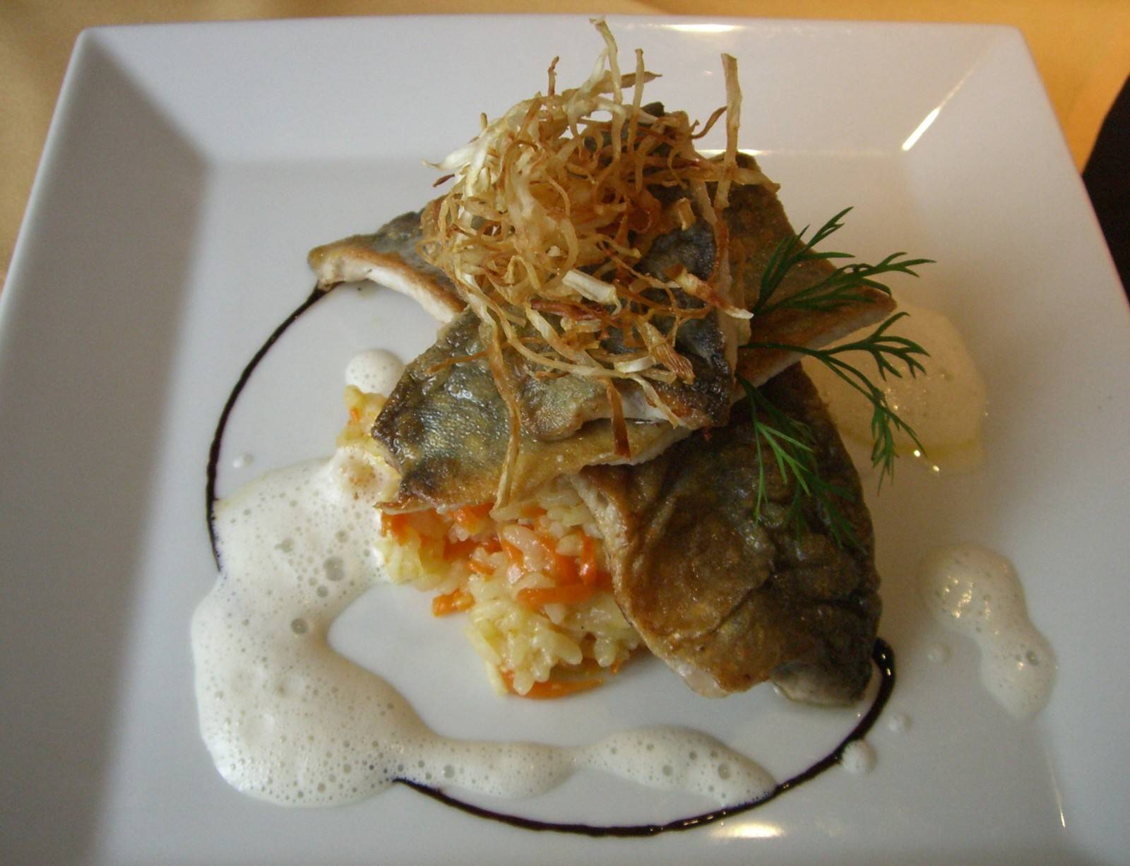 Seesaibling mit Tomatenrisotto und Estragonpesto Rezept - ichkoche.de