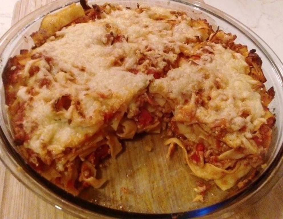 Nudelauflauf a la Bolognese Nudelauflauf a la Bolognese