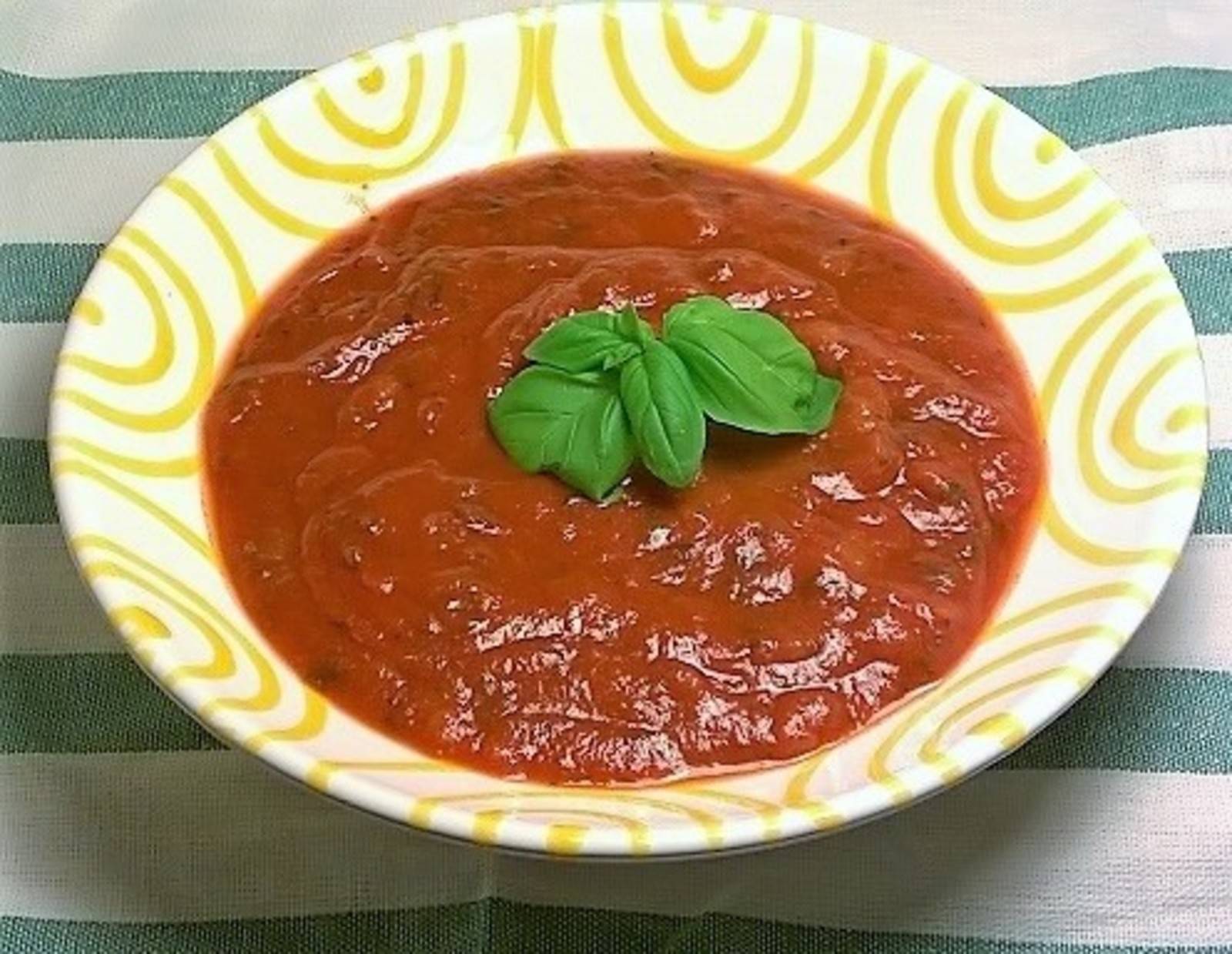 Kalte Tomatensuppe