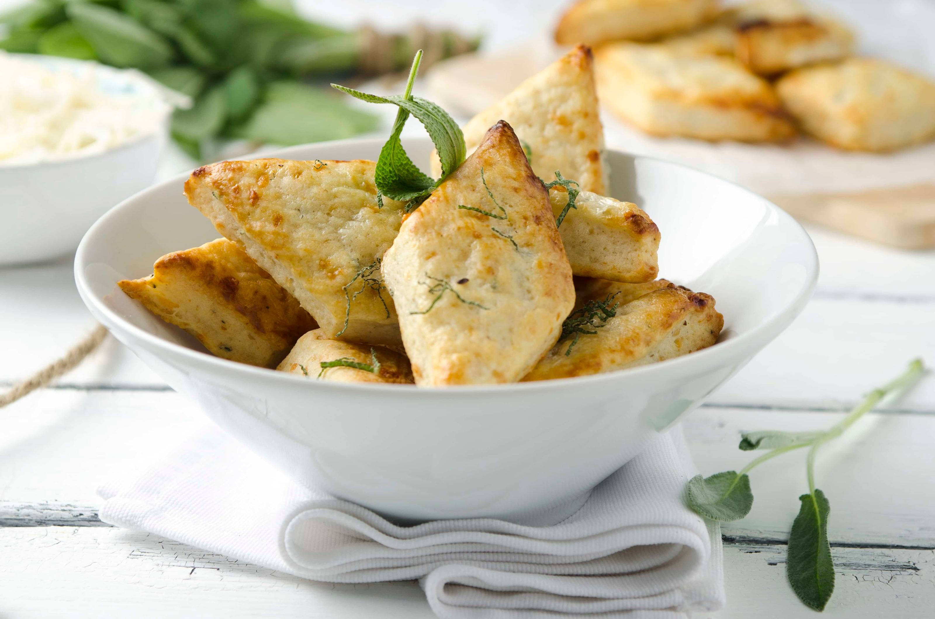 Würzige Salbei-Scones