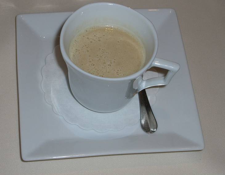 Maronicappuccino mit Trüffelschaum Maronicappuccino mit Trüffelschaum
