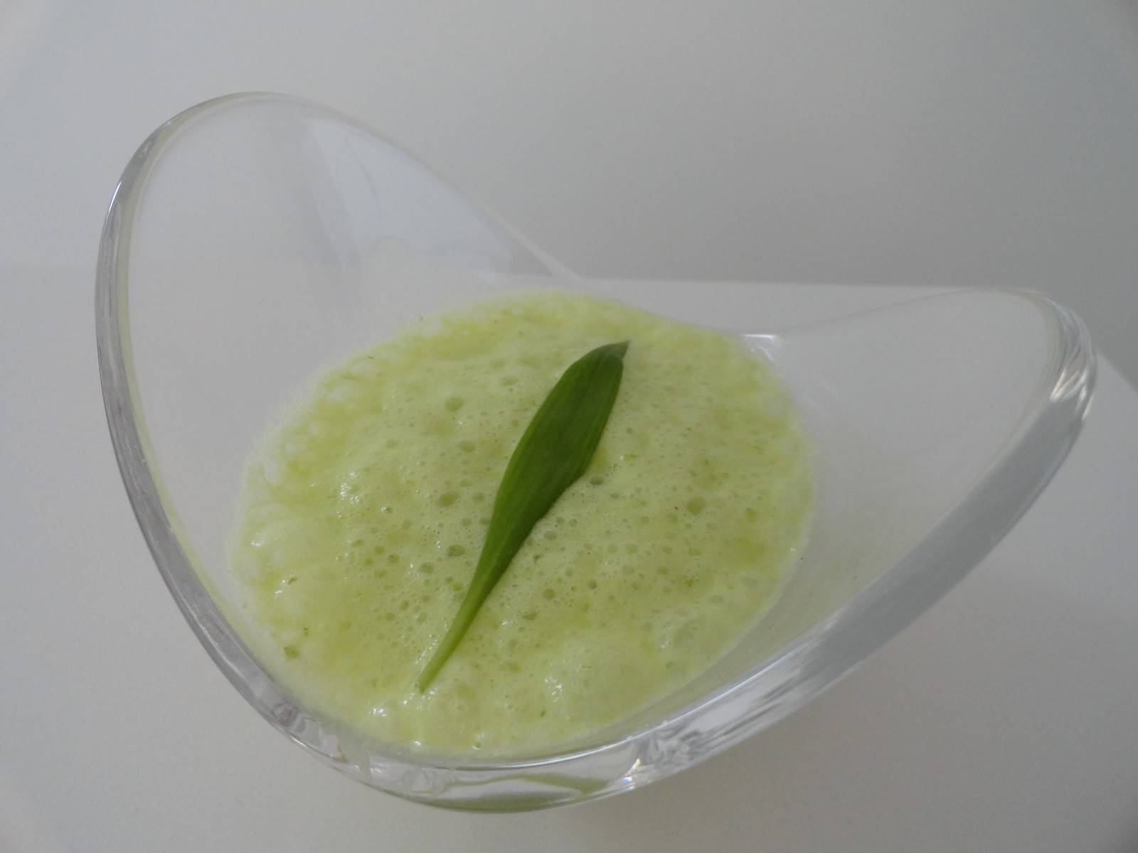 Bärlauchsuppe Rezept - ichkoche.de Bärlauchsuppe Rezept - ichkoche.de