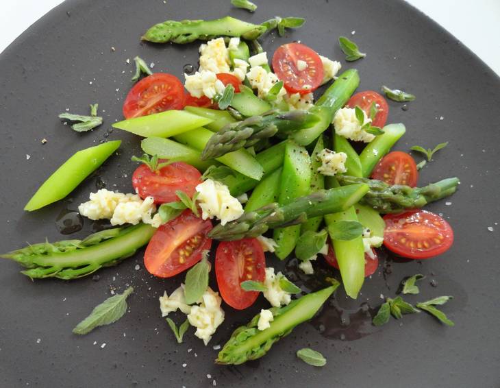 Spargelsalat mit Tomaten Spargelsalat mit Tomaten