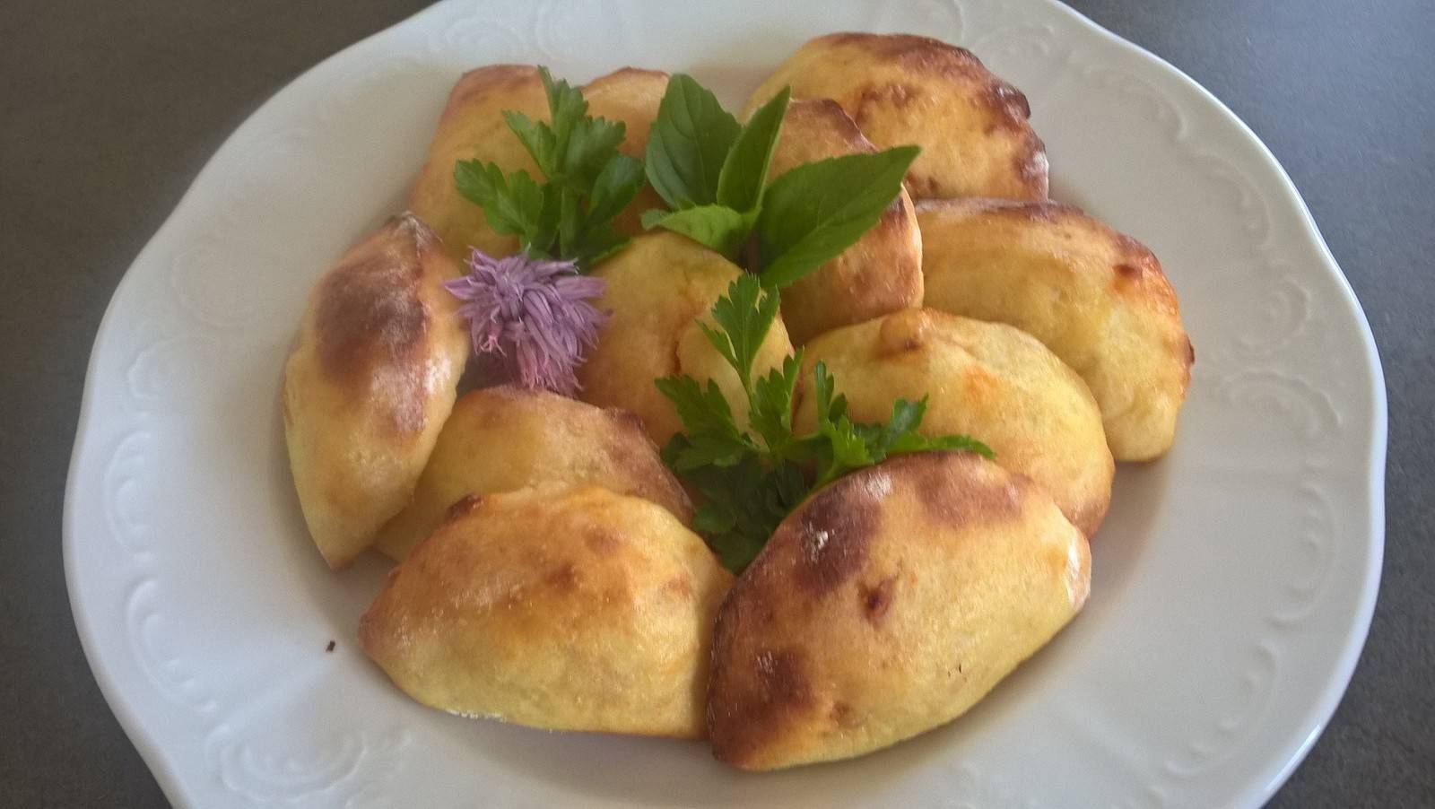 Kartoffeltaschen mit Champignonfüllung