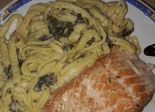 Lachs-Blattspinat-Nudeln Lachs-Blattspinat-Nudeln