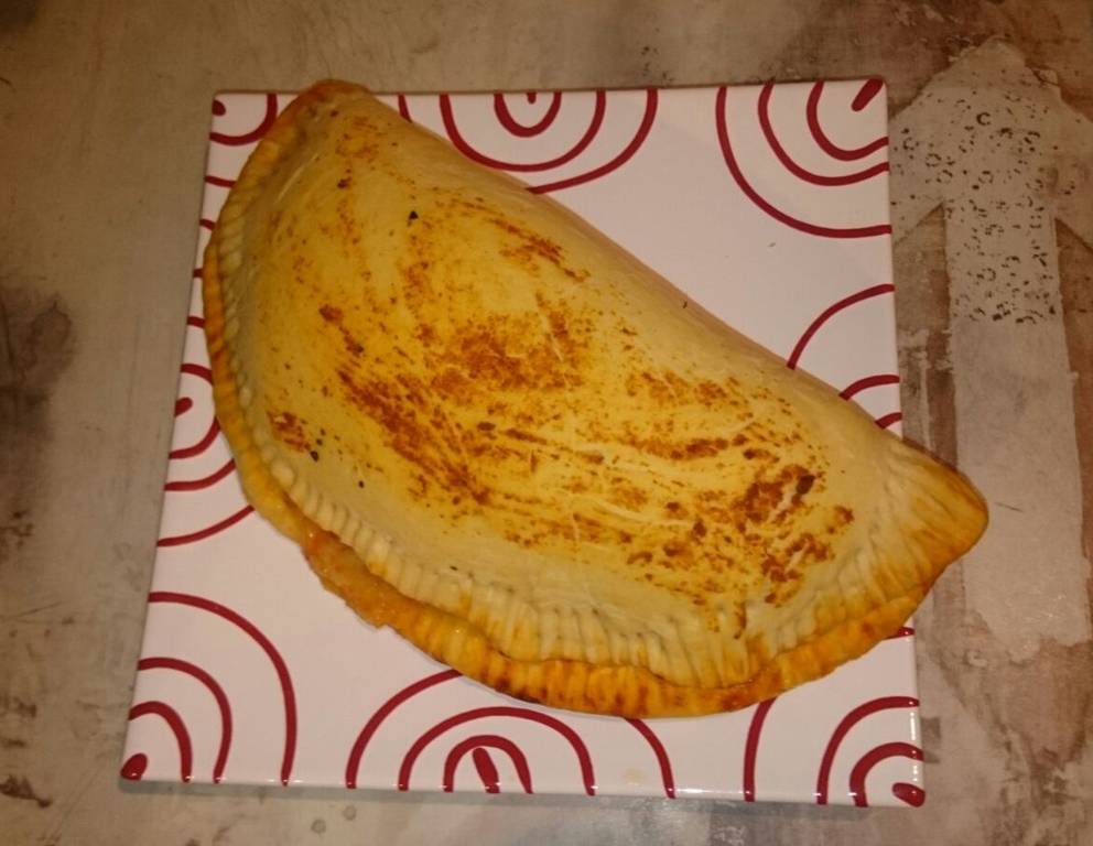 Calzone mit Käse Calzone mit Käse