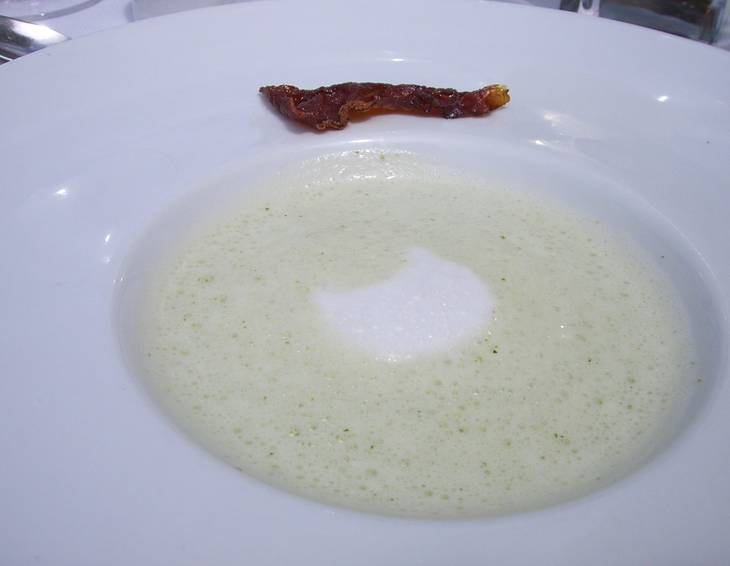 Kerbelschaumsuppe