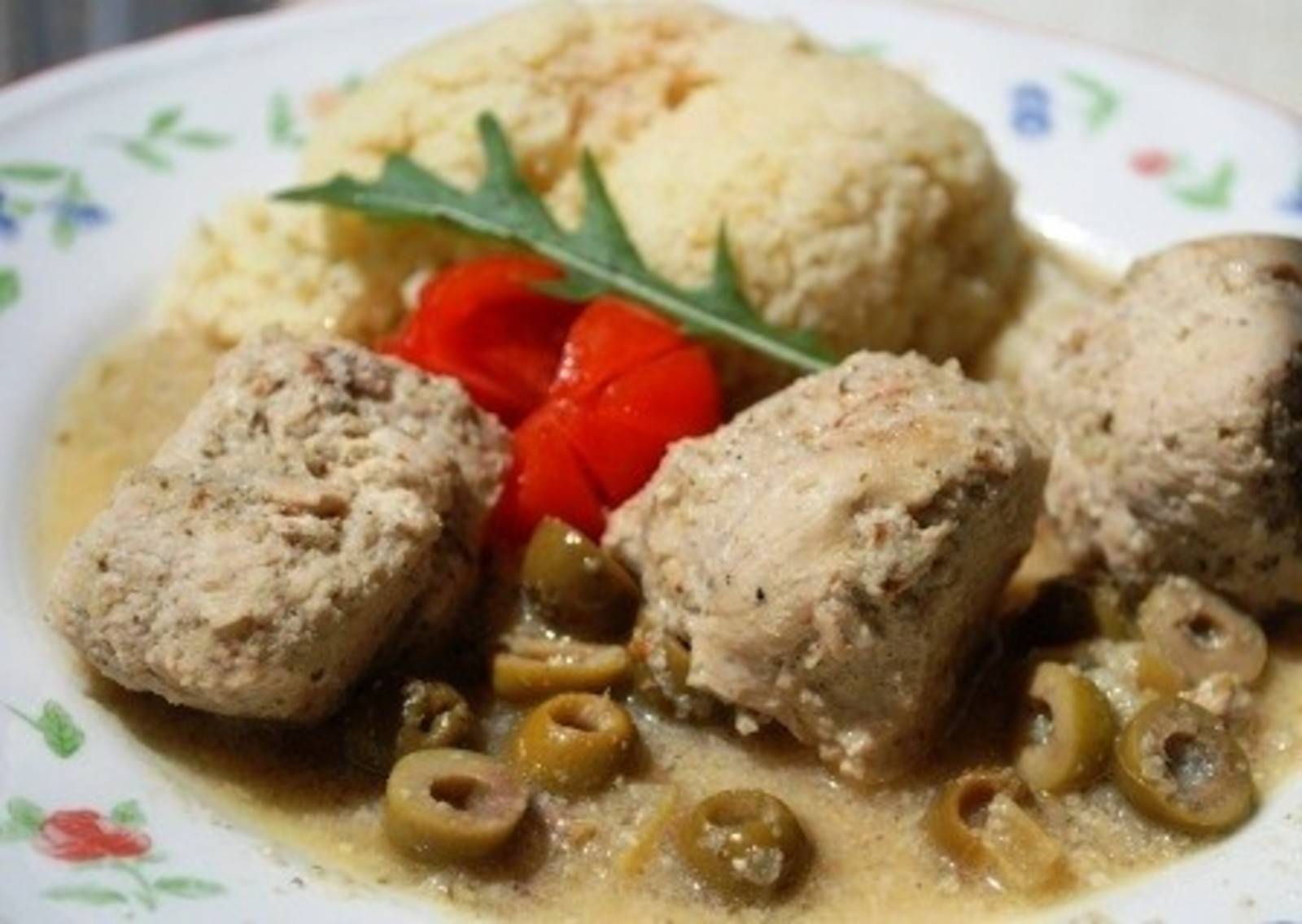 Hühnerbrust-Tajine mit eingelegter Salzzitrone und Oliven Rezept ... Hühnerbrust-Tajine mit eingelegter Salzzitrone und Oliven Rezept ...