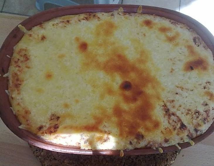 Karotten-Kartoffelpüree mit Käsehaube Karotten-Kartoffelpüree mit Käsehaube