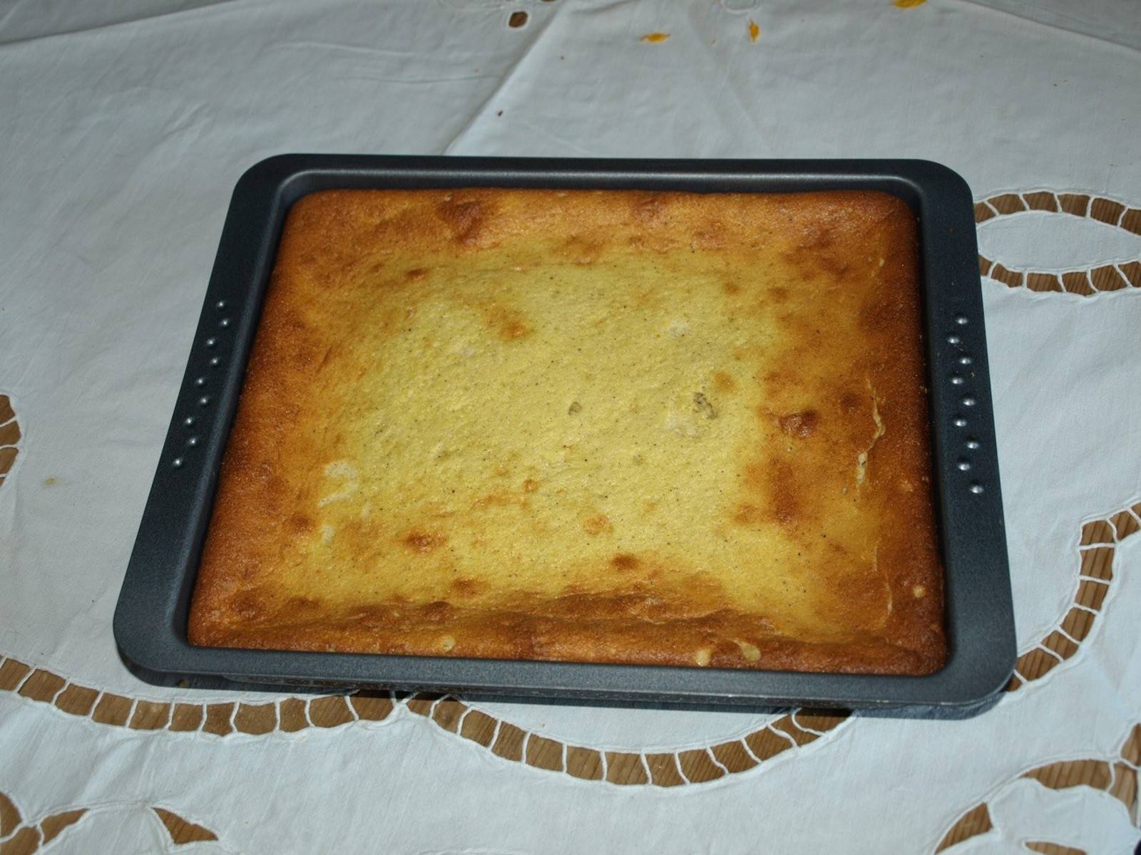 Holunderblüten-Topfenschnitte Rezept - ichkoche.ch