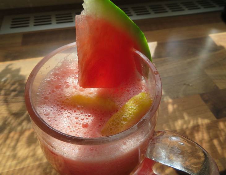 Wassermelonen-Spritzer (alkoholfrei) Wassermelonen-Spritzer (alkoholfrei)