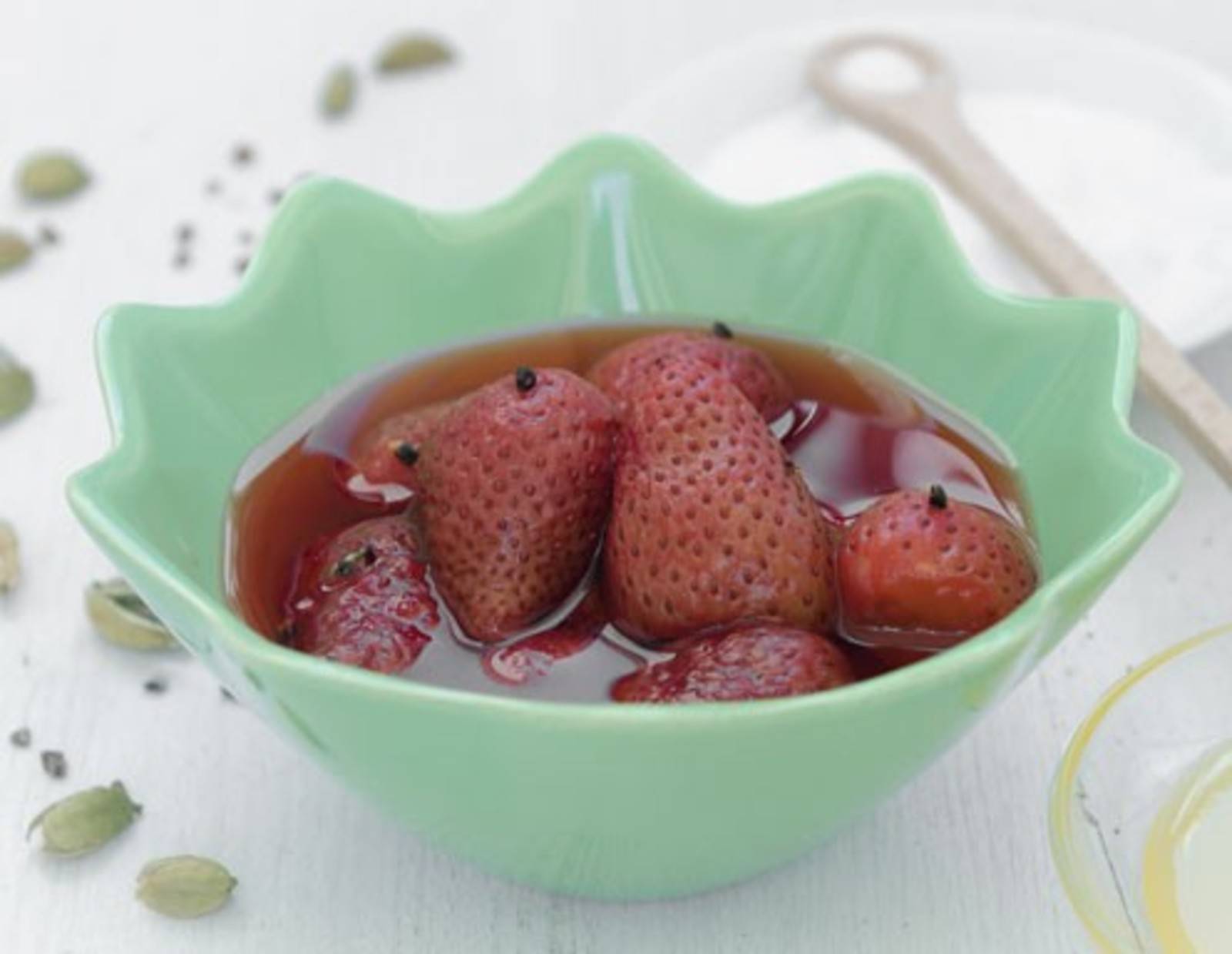 Erdbeerkompott mit Kardamom Rezept