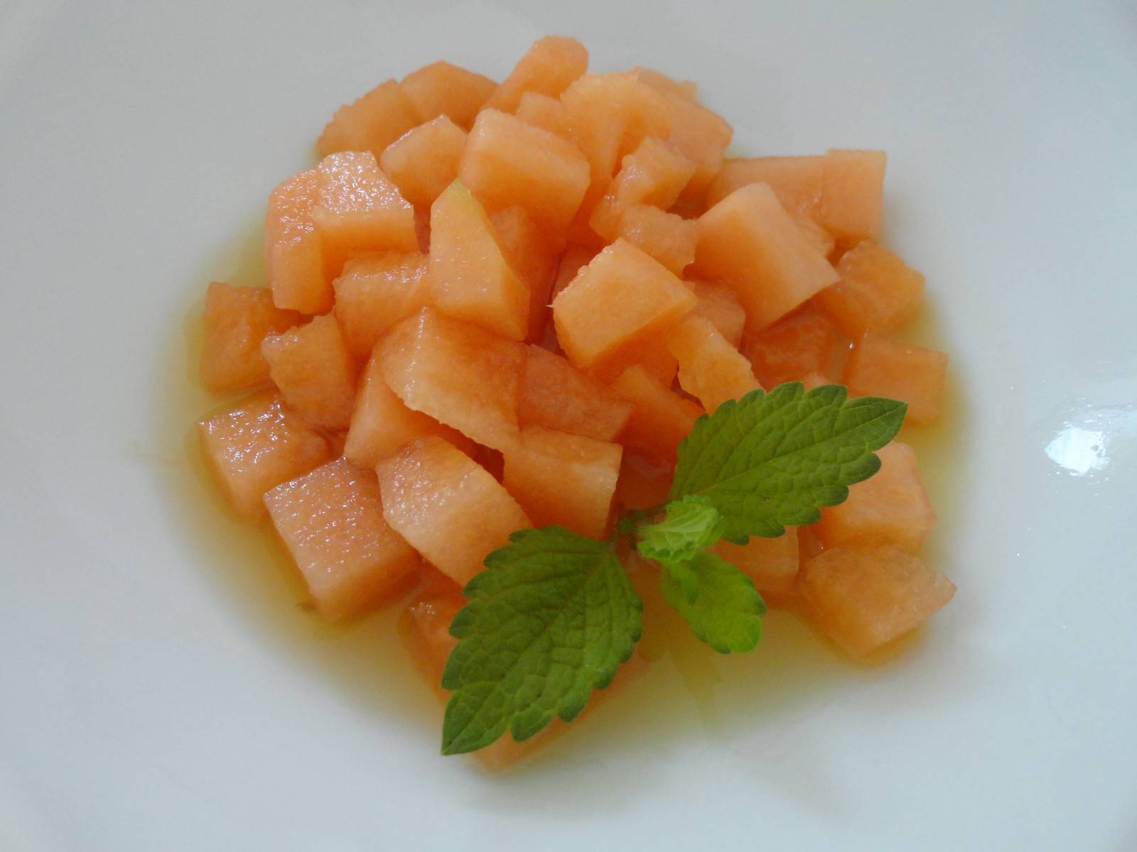 Zuckermelone mit Rum Rezept - ichkoche.de Zuckermelone mit Rum Rezept - ichkoche.de