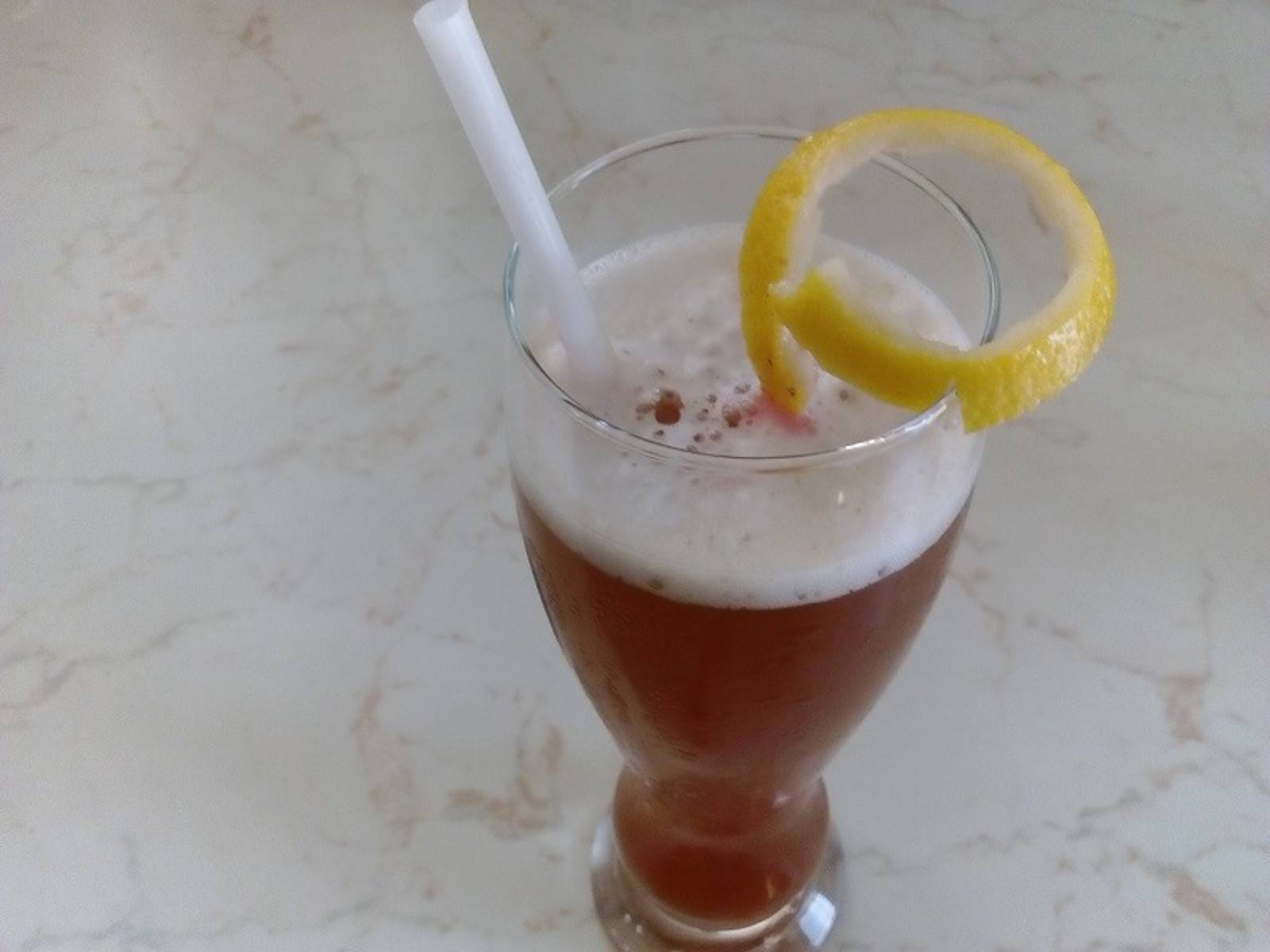 Weißbier mit Schuss Rezept - ichkoche.ch Weißbier mit Schuss Rezept - ichkoche.ch