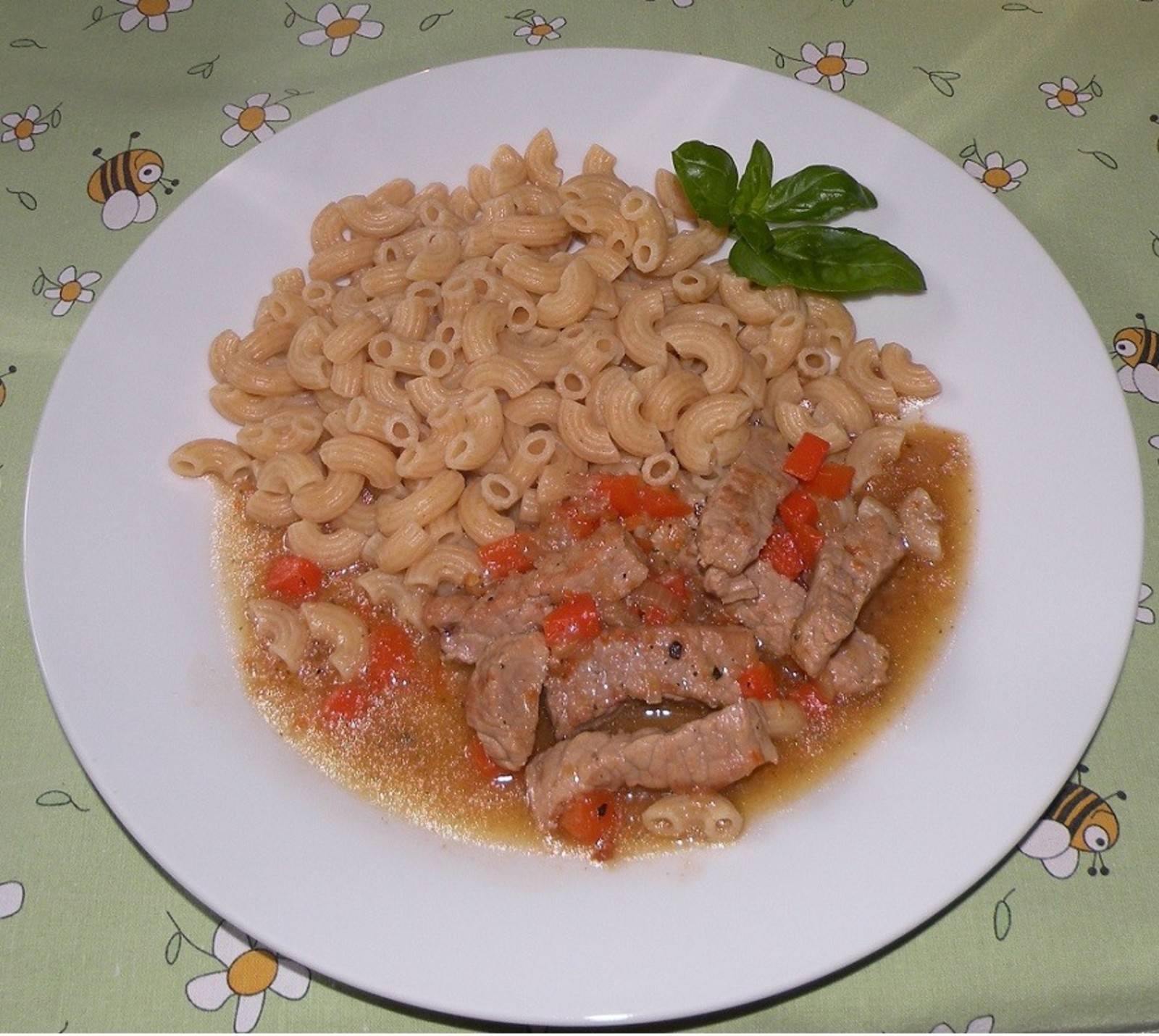 Schweinefleisch mit Karotten