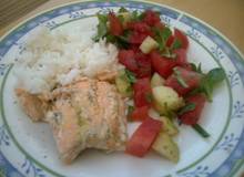 Lachsfilet und Melonensalat mit Kala Namak Lachsfilet und Melonensalat mit Kala Namak