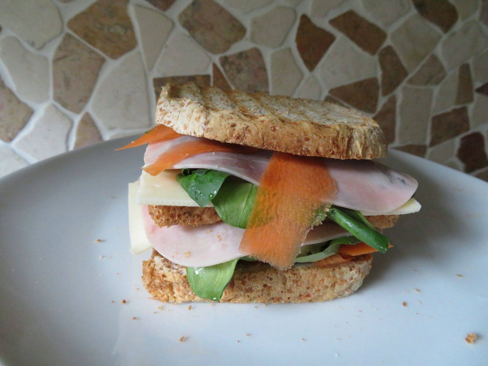 Schnelles Sattmacher Sandwich