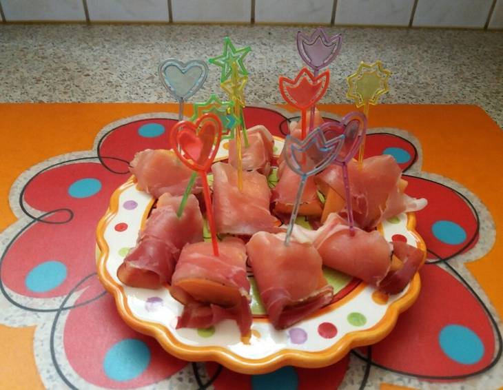 Melonen-Schinken-Spieße Melonen-Schinken-Spieße