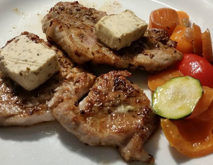Schopfsteaks mit Grillpaprika Schopfsteaks mit Grillpaprika