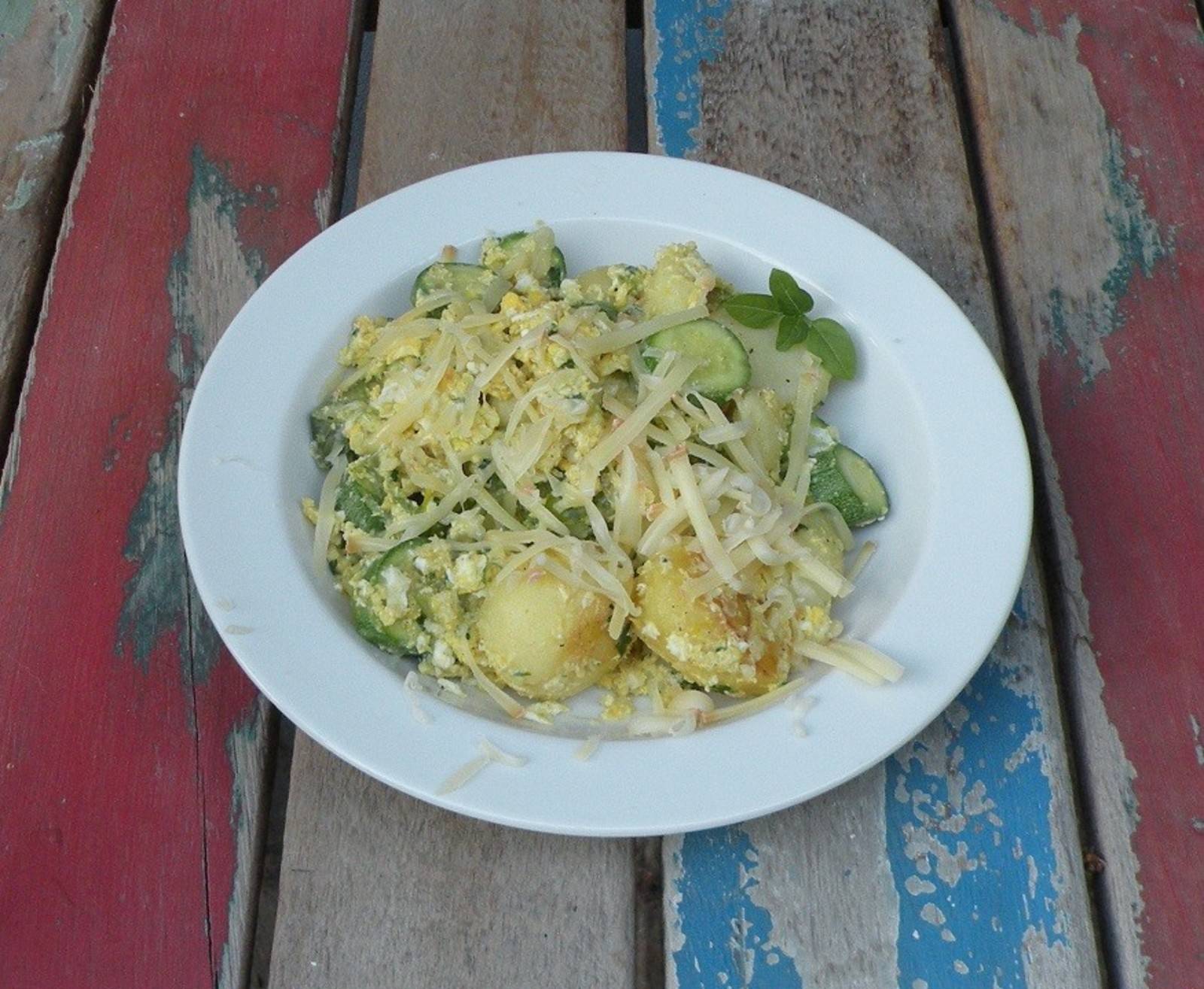 Zucchini-Bratkartoffeln Rezept - ichkoche.ch Zucchini-Bratkartoffeln Rezept - ichkoche.ch