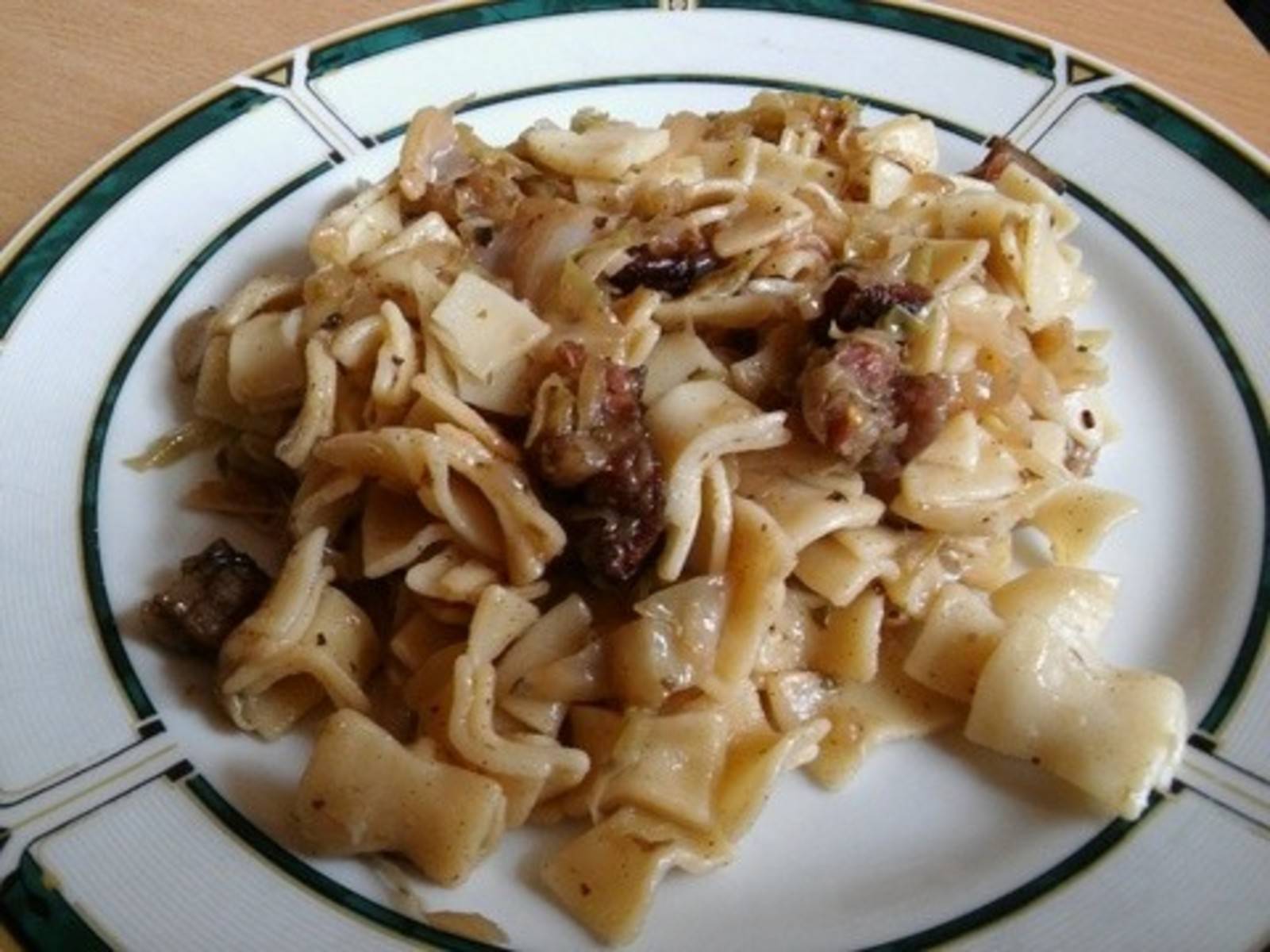 Krautfleckerl Rezept - ichkoche.de Krautfleckerl Rezept - ichkoche.de