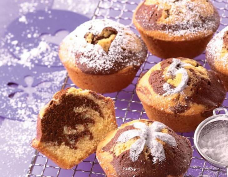 Marmor Muffins aus der Heißluftfritteuse Marmor Muffins aus der Heißluftfritteuse