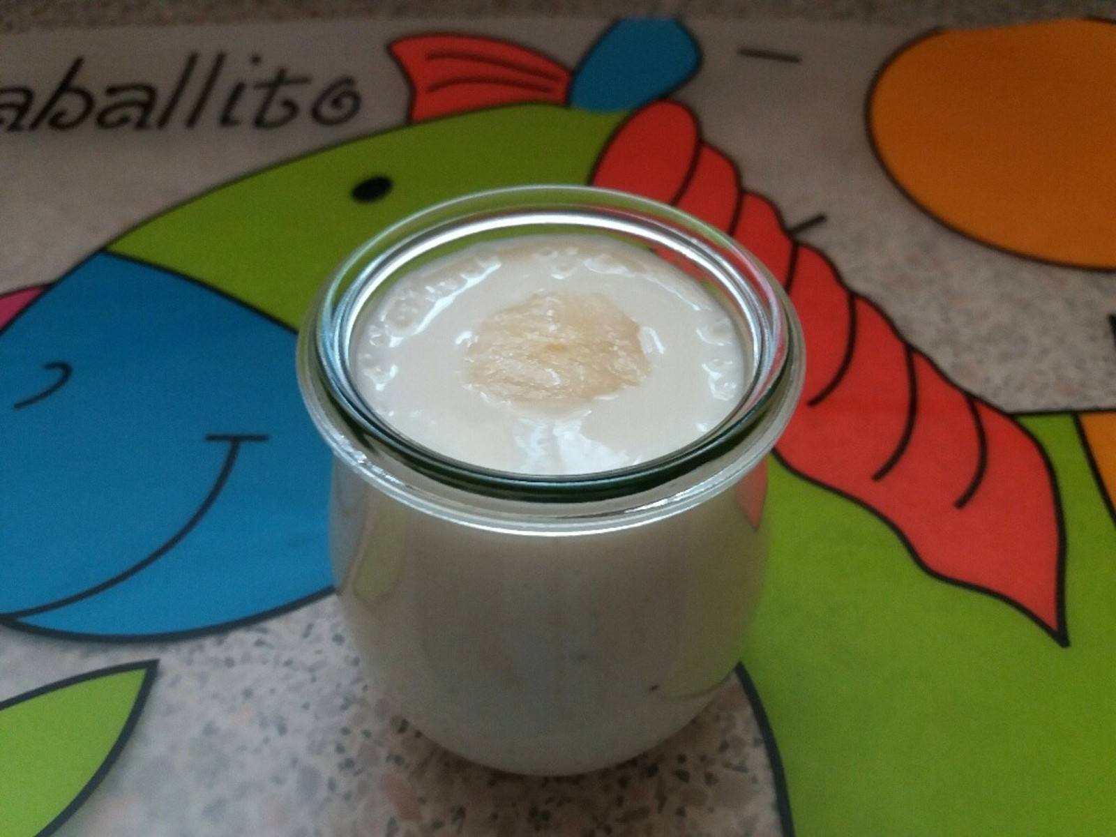 Bananen-Kefir Rezept - ichkoche.at Bananen-Kefir Rezept - ichkoche.at