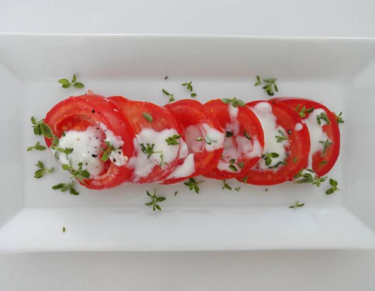Tomatensalat mit Joghurtdressing