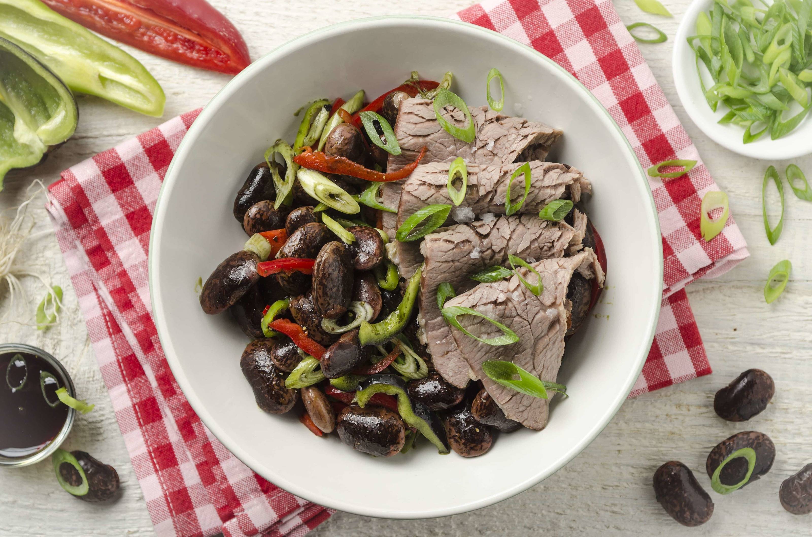 Käferbohnen-Rindfleisch-Bowl Rezept