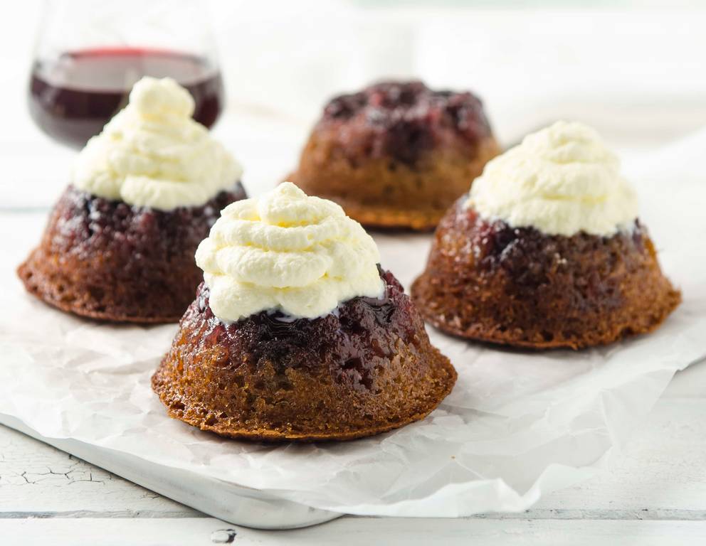 Amarena-Vanille-Upside-Down-Cupcakes Amarena-Vanille-Upside-Down-Cupcakes