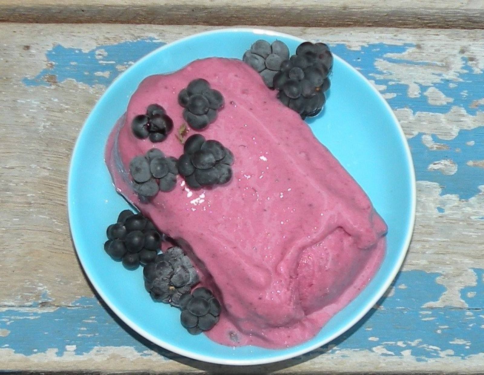 Brombeer-Sorbet Rezept - ichkoche.de Brombeer-Sorbet Rezept - ichkoche.de