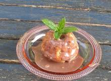 Dinkelküchlein mit Nuss-Schokosauce Dinkelküchlein mit Nuss-Schokosauce