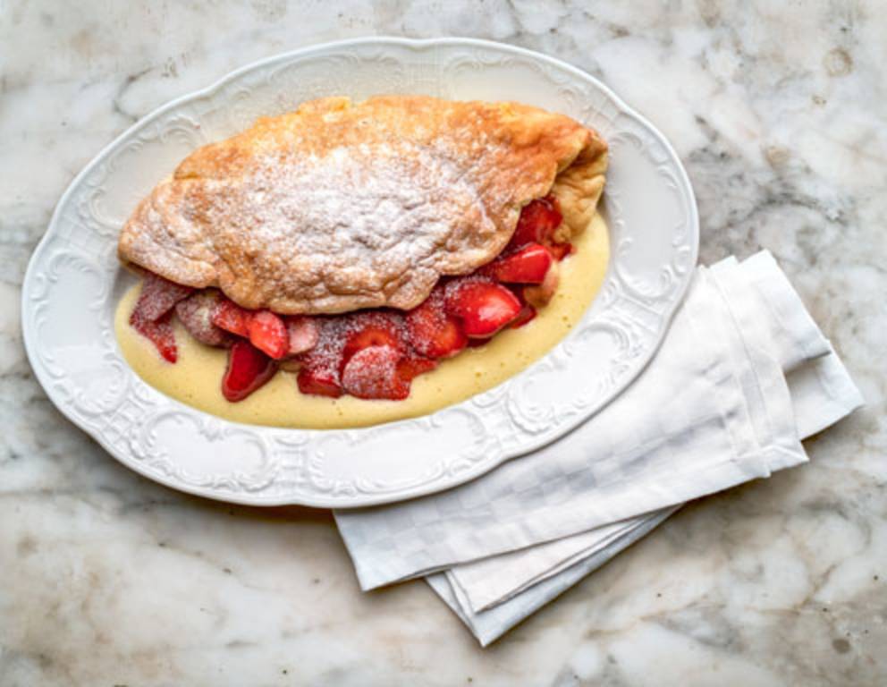 Kaiseromelette mit Weinsabayon Kaiseromelette mit Weinsabayon