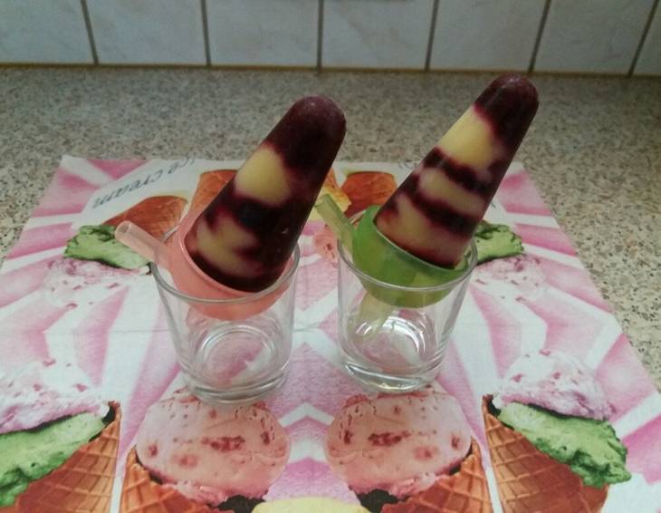 Brombeer-Vanillesoja Eis am Stiel Brombeer-Vanillesoja Eis am Stiel