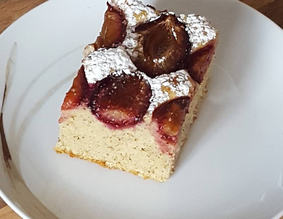 Flaumiger Zwetschken-Nusskuchen Flaumiger Zwetschken-Nusskuchen