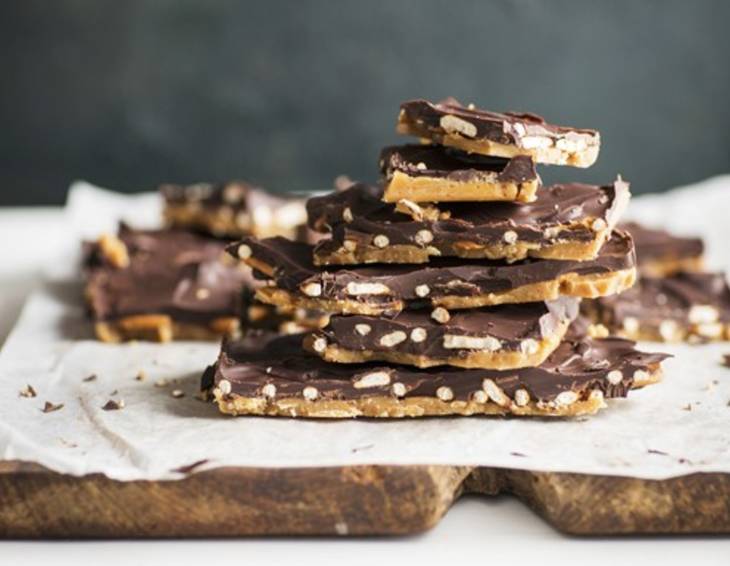 Brezel-Schokokaramellschnitten Brezel-Schokokaramellschnitten