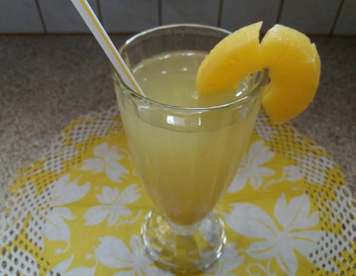 Ananas-Limonade