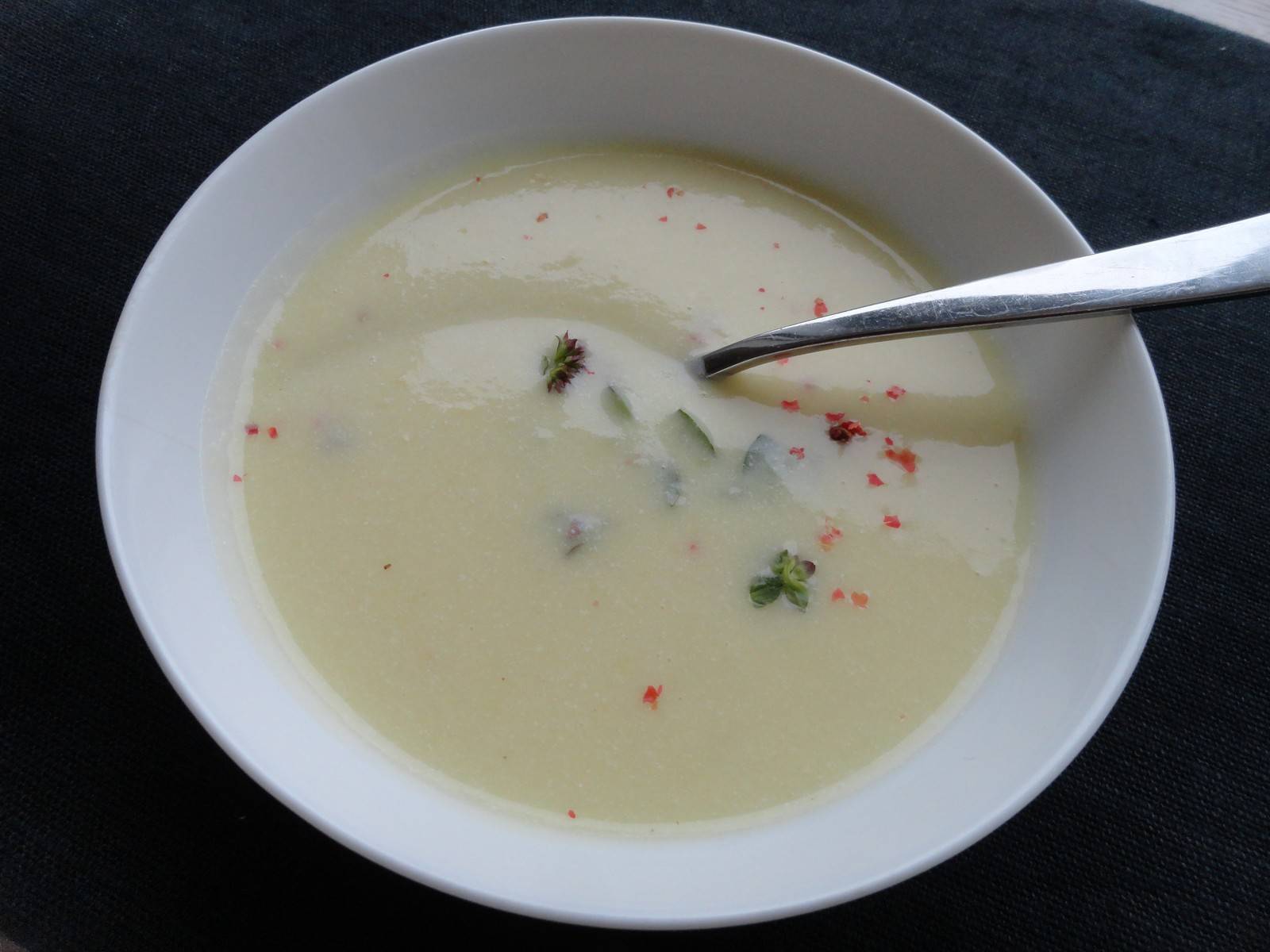 Kartoffelcremesuppe Rezept - ichkoche.de Kartoffelcremesuppe Rezept - ichkoche.de