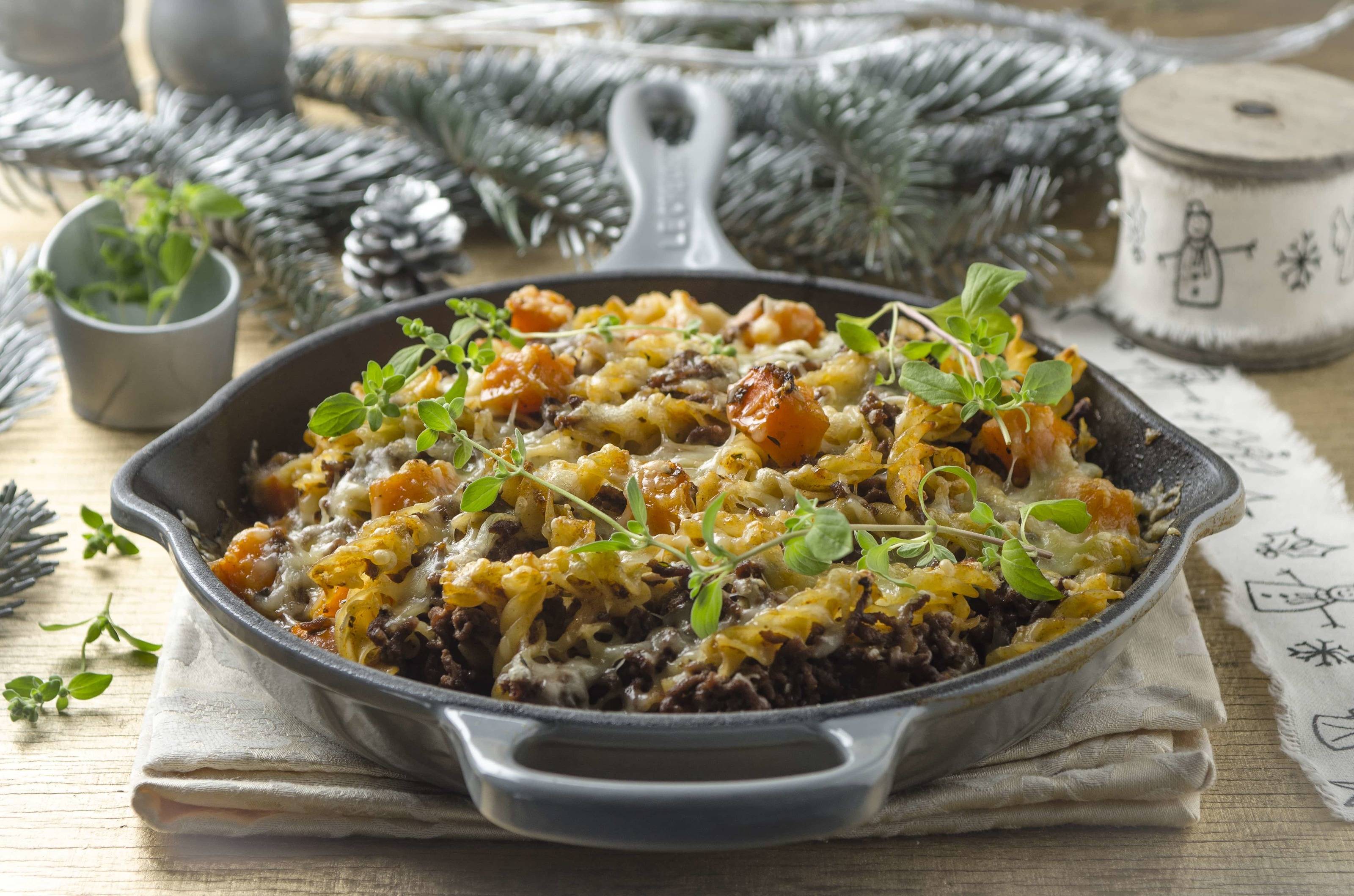 Nudelauflauf mit Kürbis und Rindsfaschiertem Rezept
