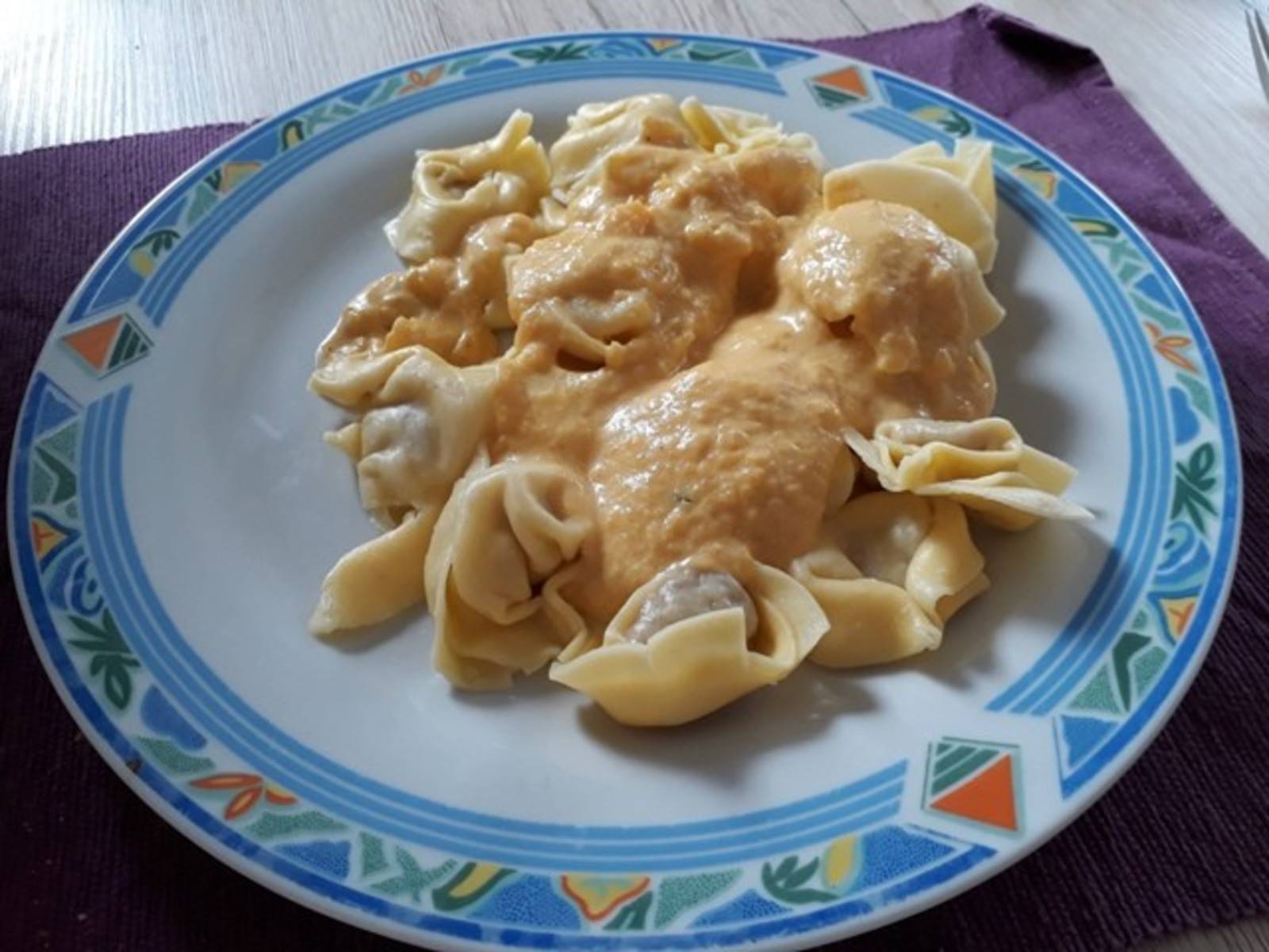 Tortellini in Kürbissauce