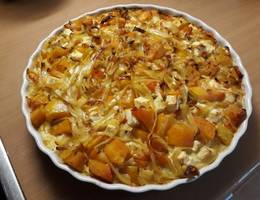 Kürbis-Paprika-Auflauf mit Schafkäse Kürbis-Paprika-Auflauf mit Schafkäse