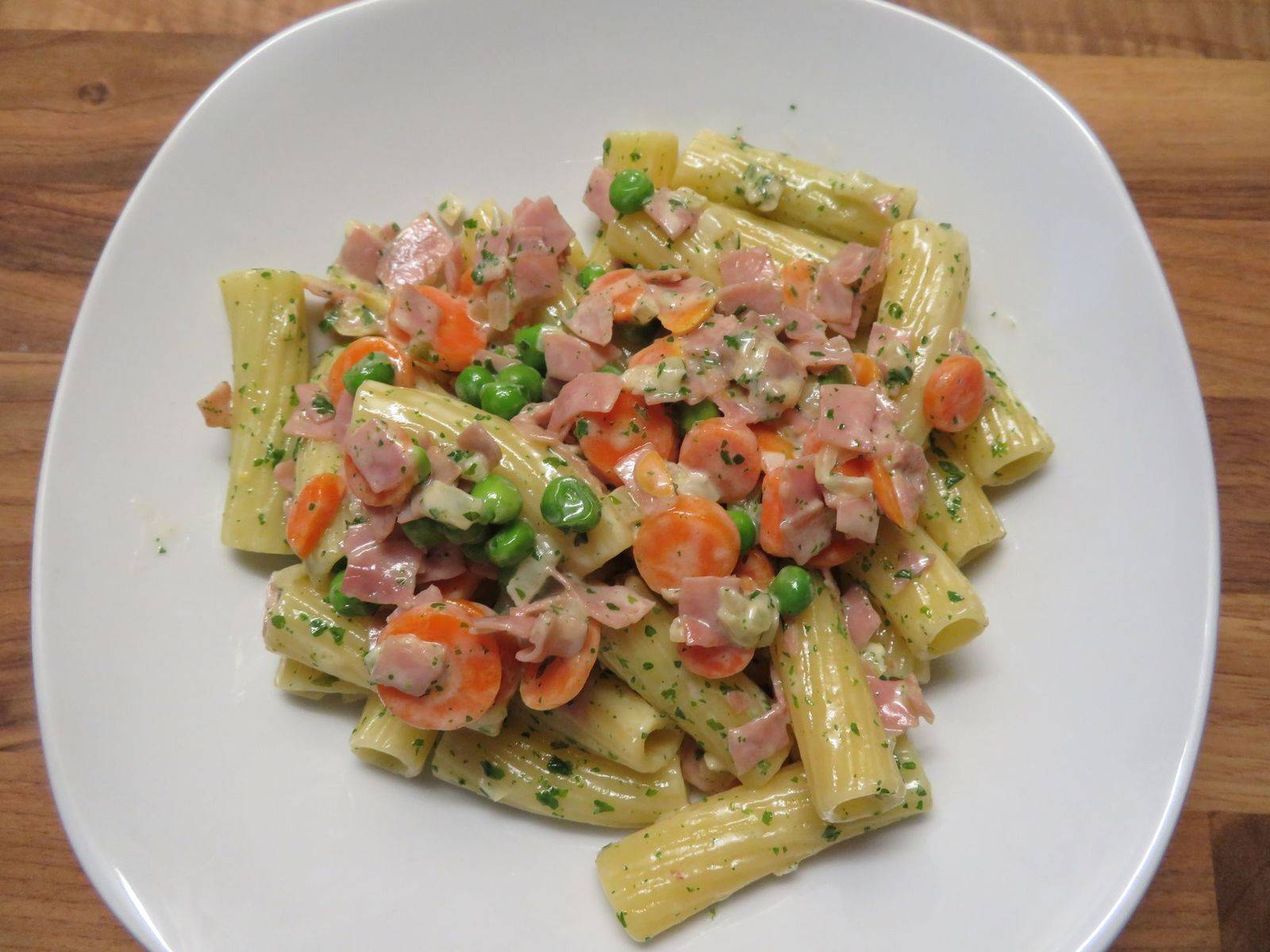 Schinken-Gemüse-Blitzpasta