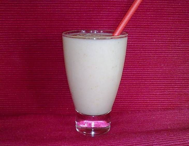 Birnen-Buttermilch-Drink