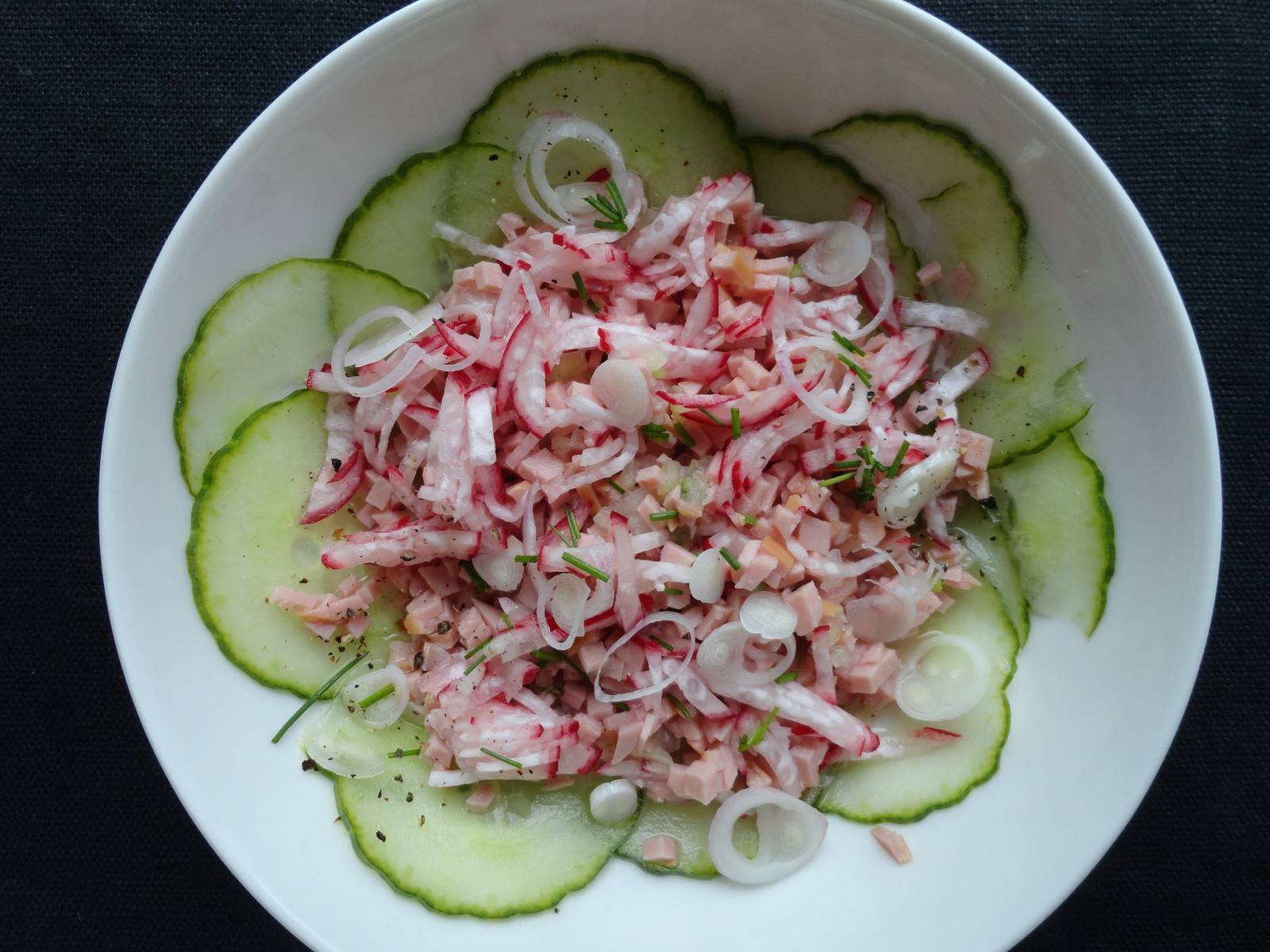 Selbstgemachter Wurstsalat