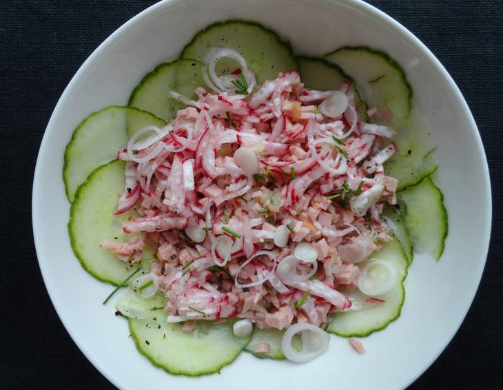 Selbstgemachter Wurstsalat