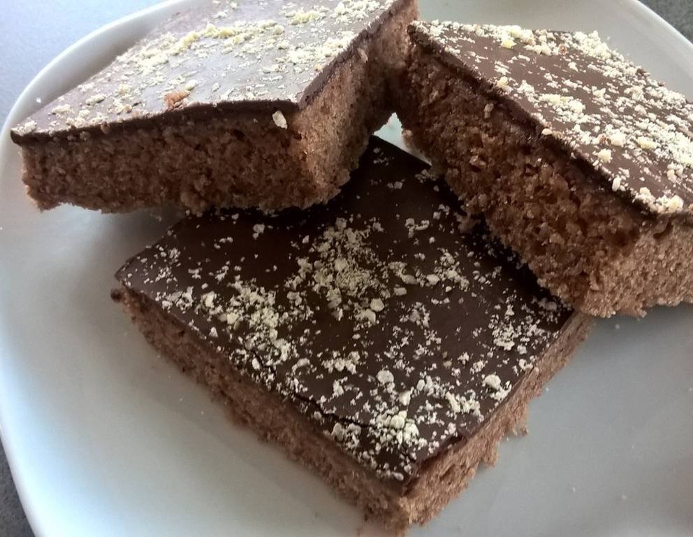 Haselnussschnitten Haselnussschnitten