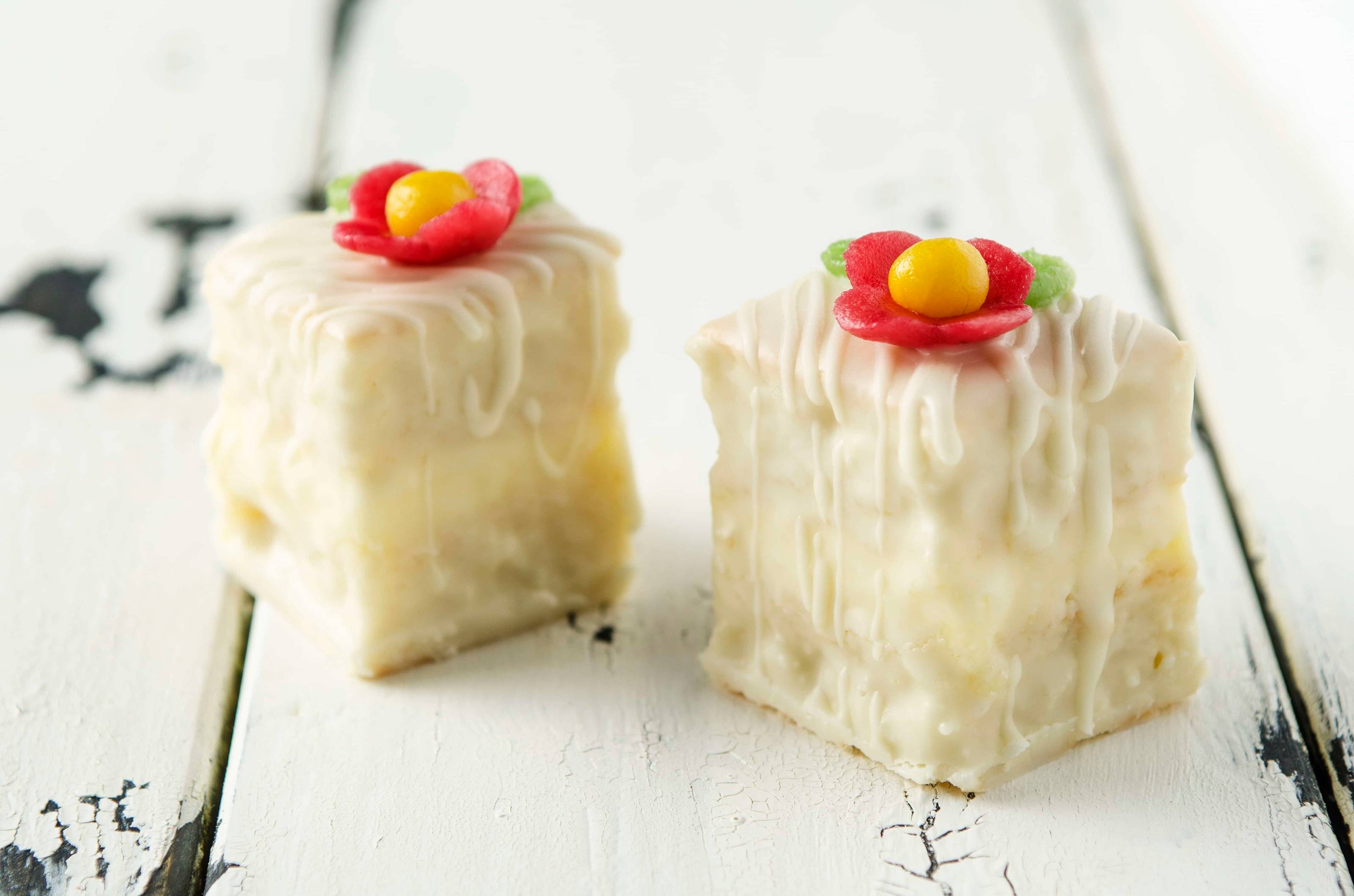 Eierlikör Petits Fours Rezept