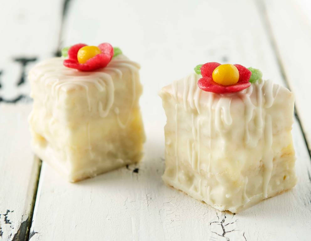 Eierlikör Petits Fours Eierlikör Petits Fours