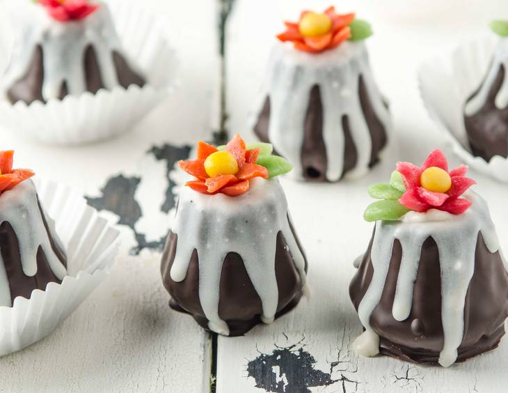 Blümchen Petits Fours